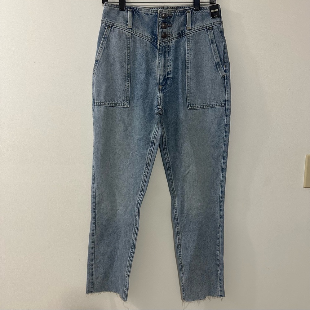 Abercrombie & Fitch High-Rise Light Wash Jeans